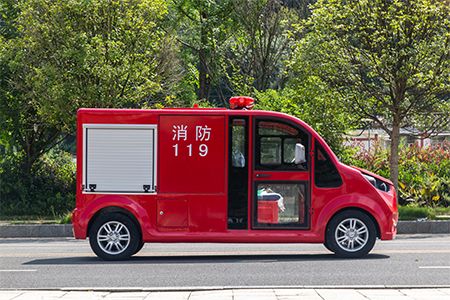 小型消防车
