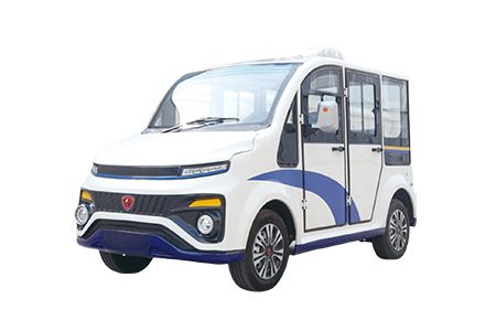 交警巡逻车