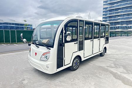 全封闭电动观光车