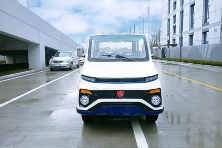 物业巡逻车
