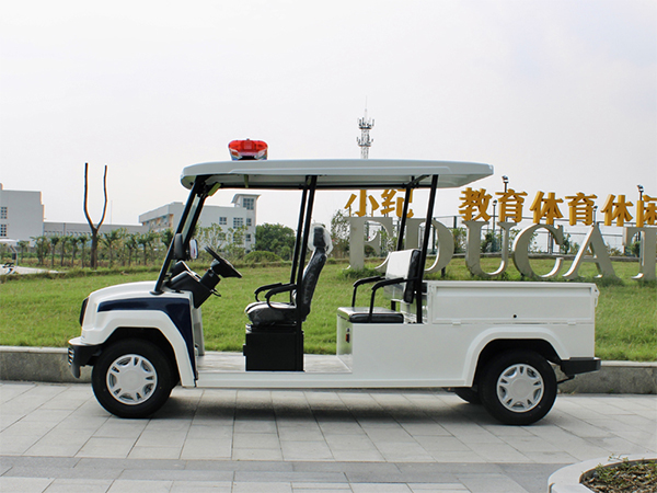 巡逻车11.jpg